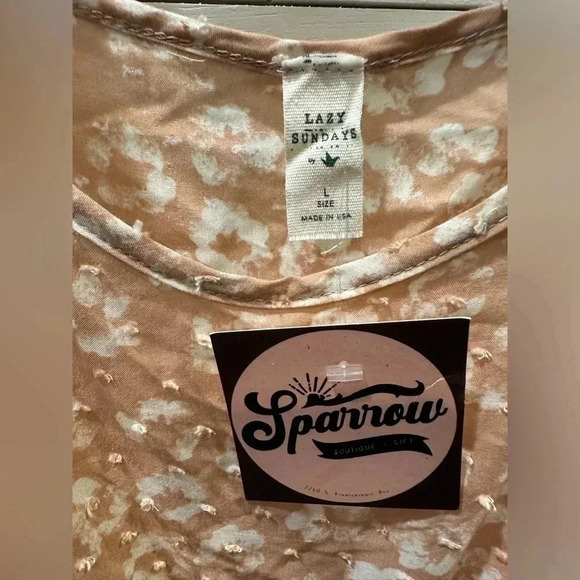 Lazy Sundays Light Pink Crop Top- Large - Picture 3 of 5